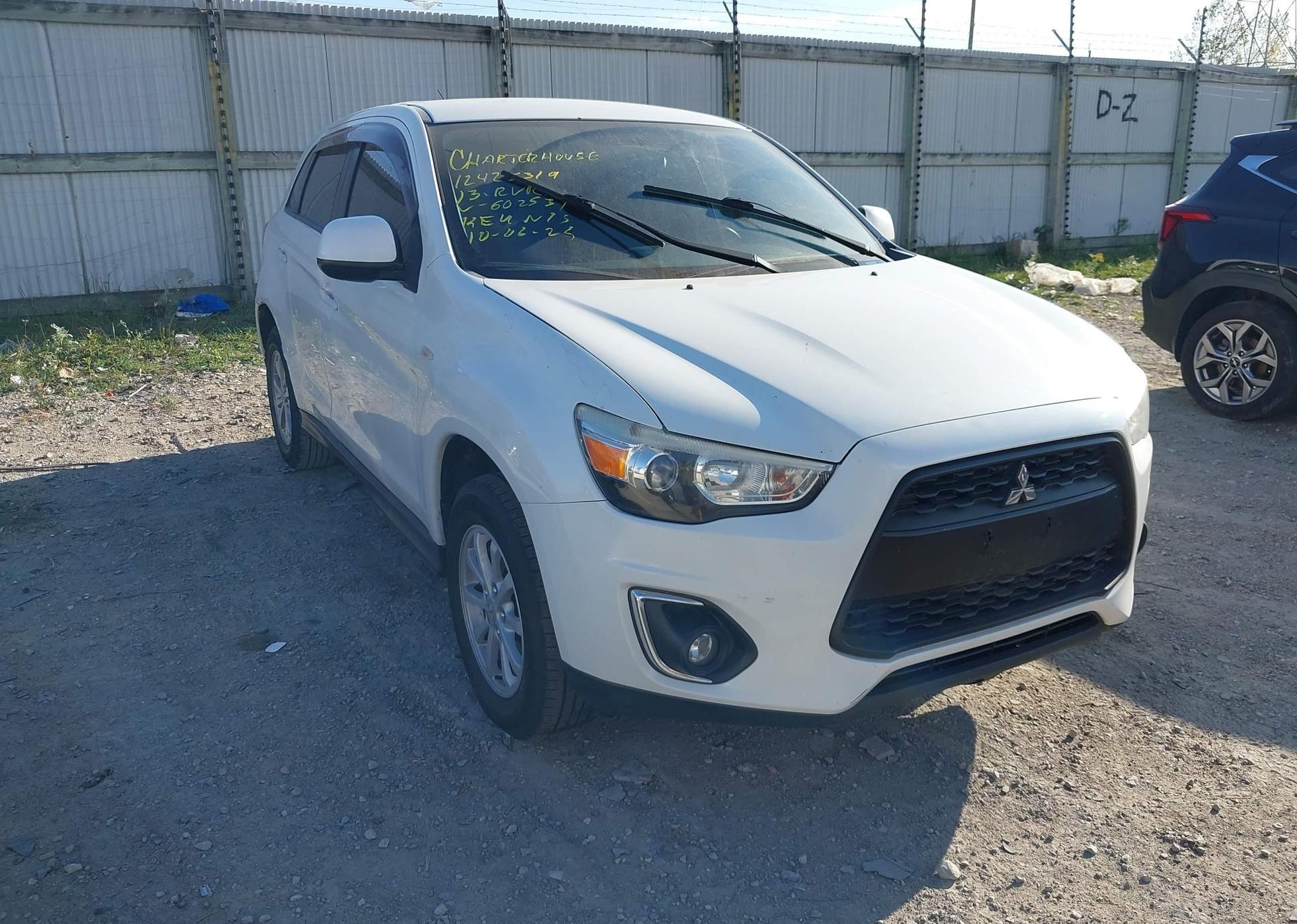 2013 MITSUBISHI RVR SE