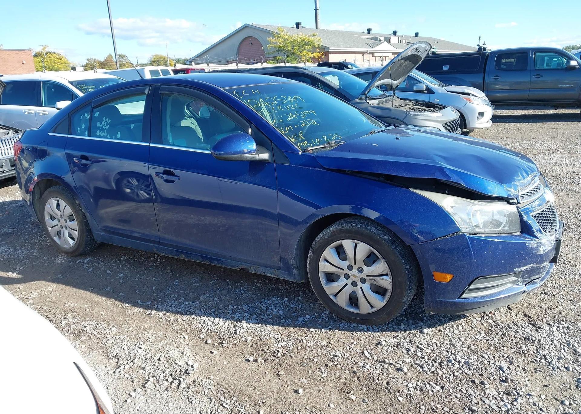 2012 CHEVROLET CRUZE LT