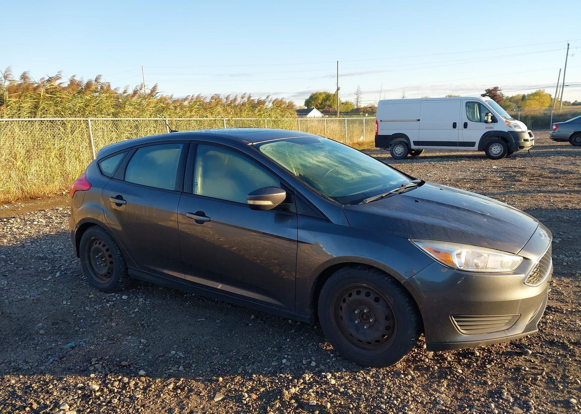 2015 FORD FOCUS SE