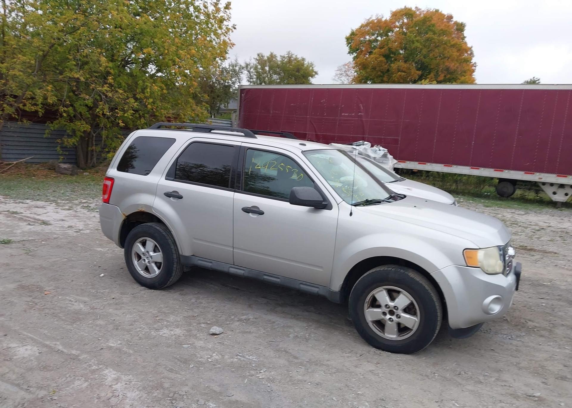 2009 FORD ESCAPE