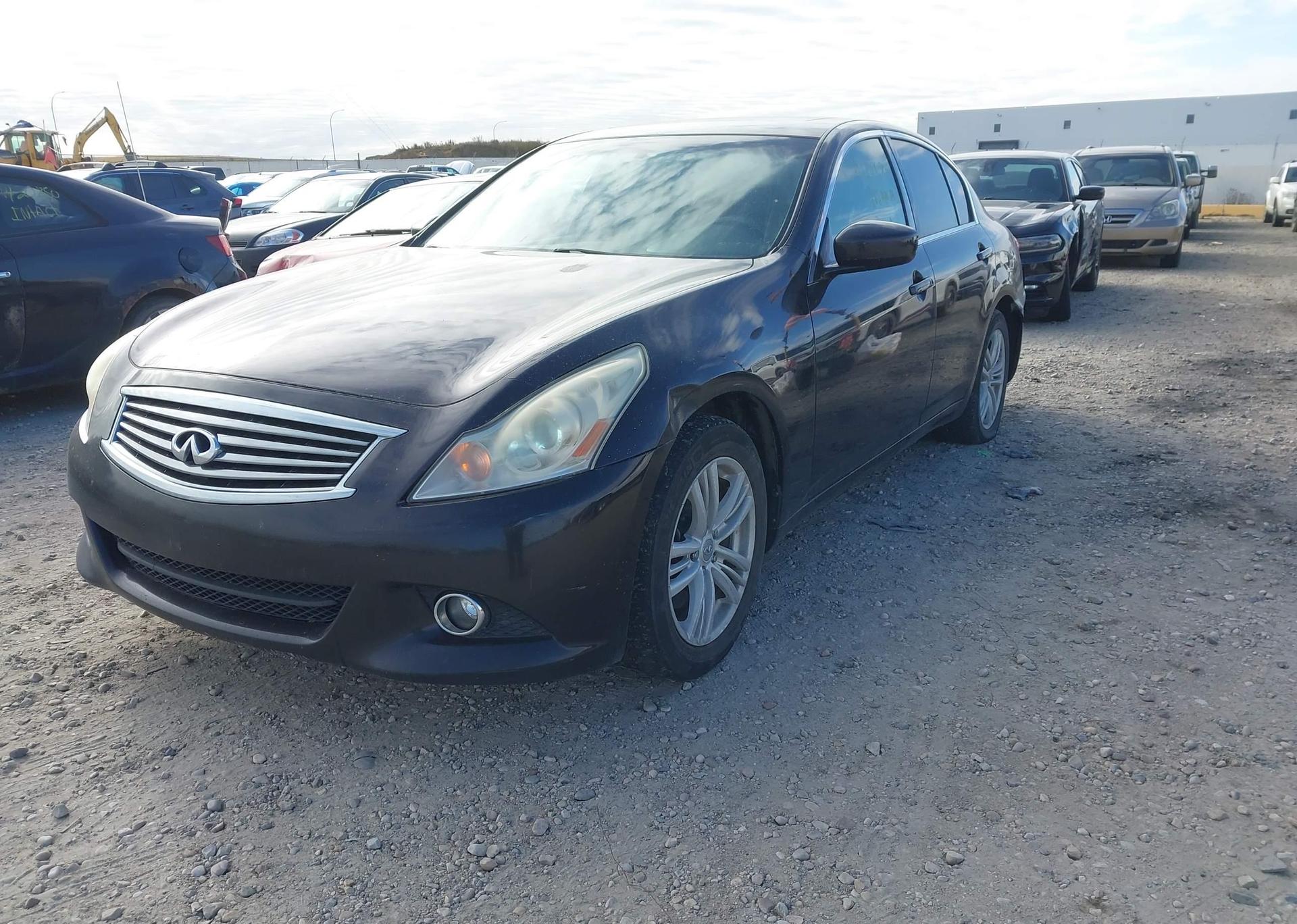 2011 INFINITI G25X