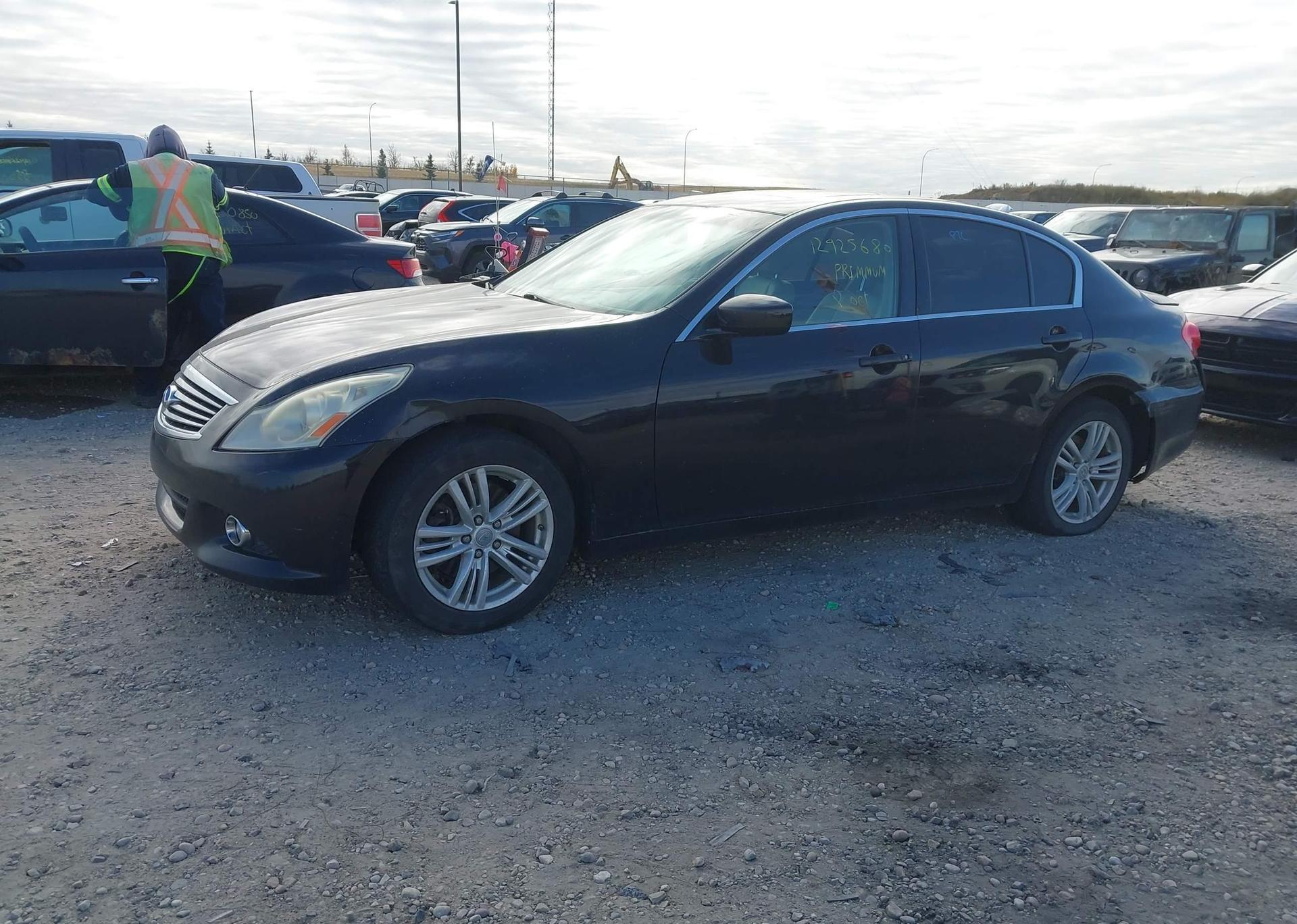 2011 INFINITI G25X