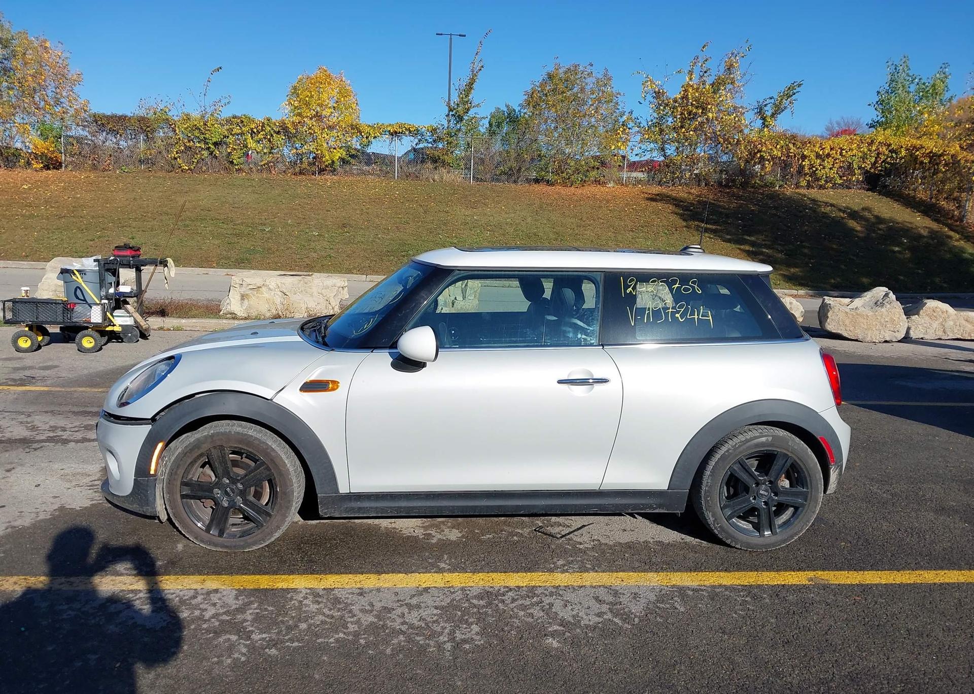 2015 MINI 3 DOOR COOPER