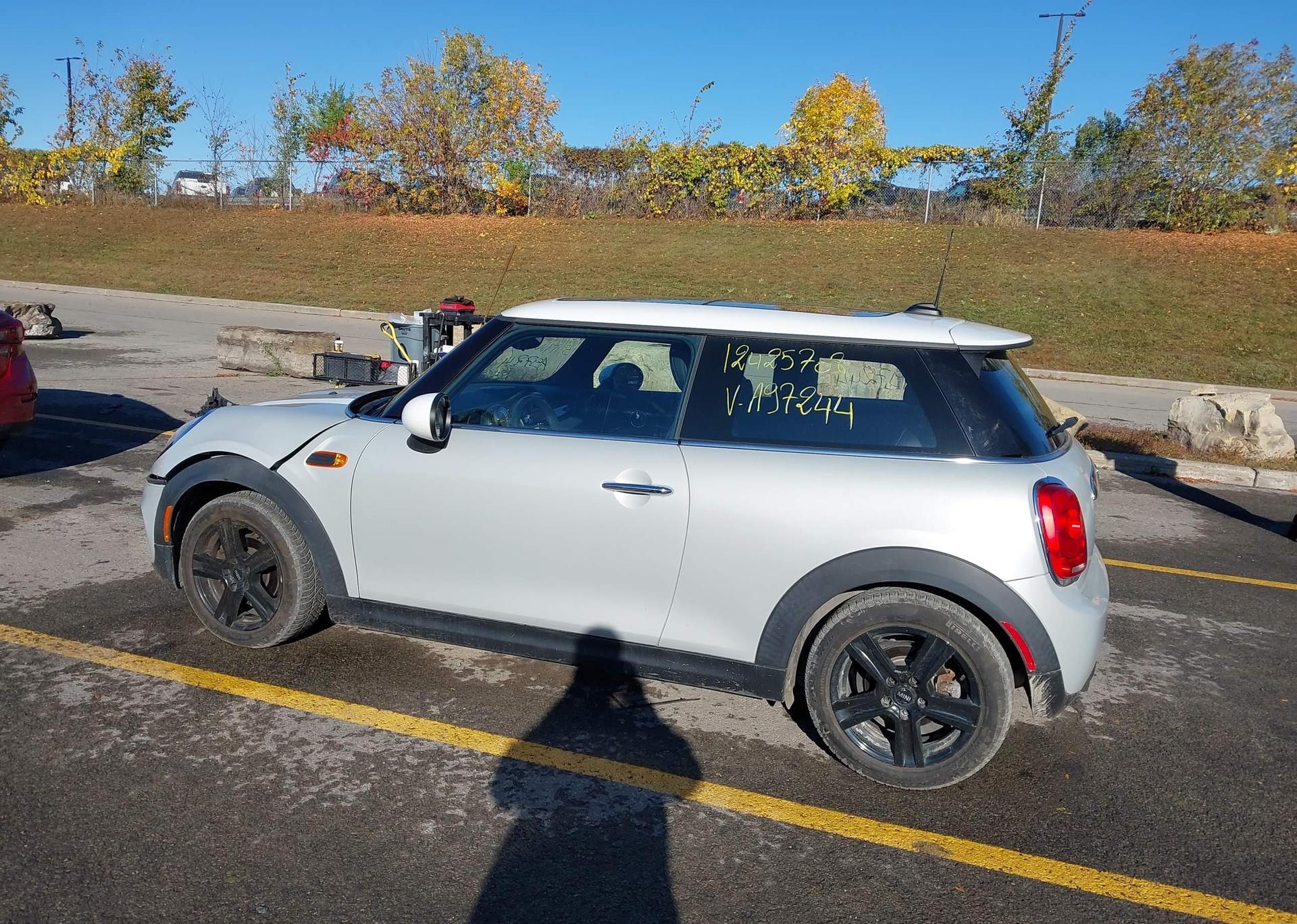 2015 MINI 3 DOOR COOPER