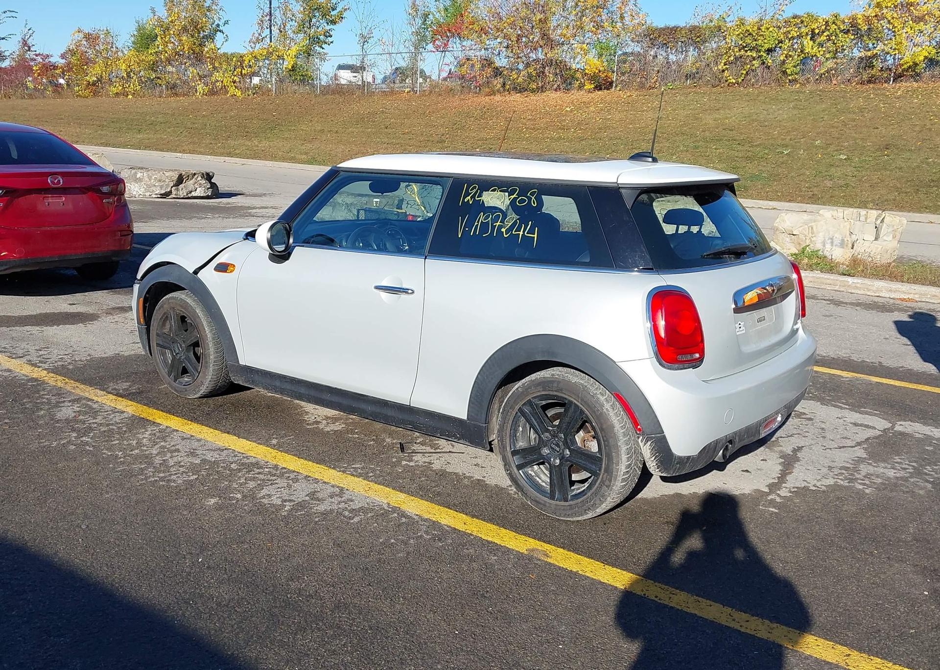 2015 MINI 3 DOOR COOPER