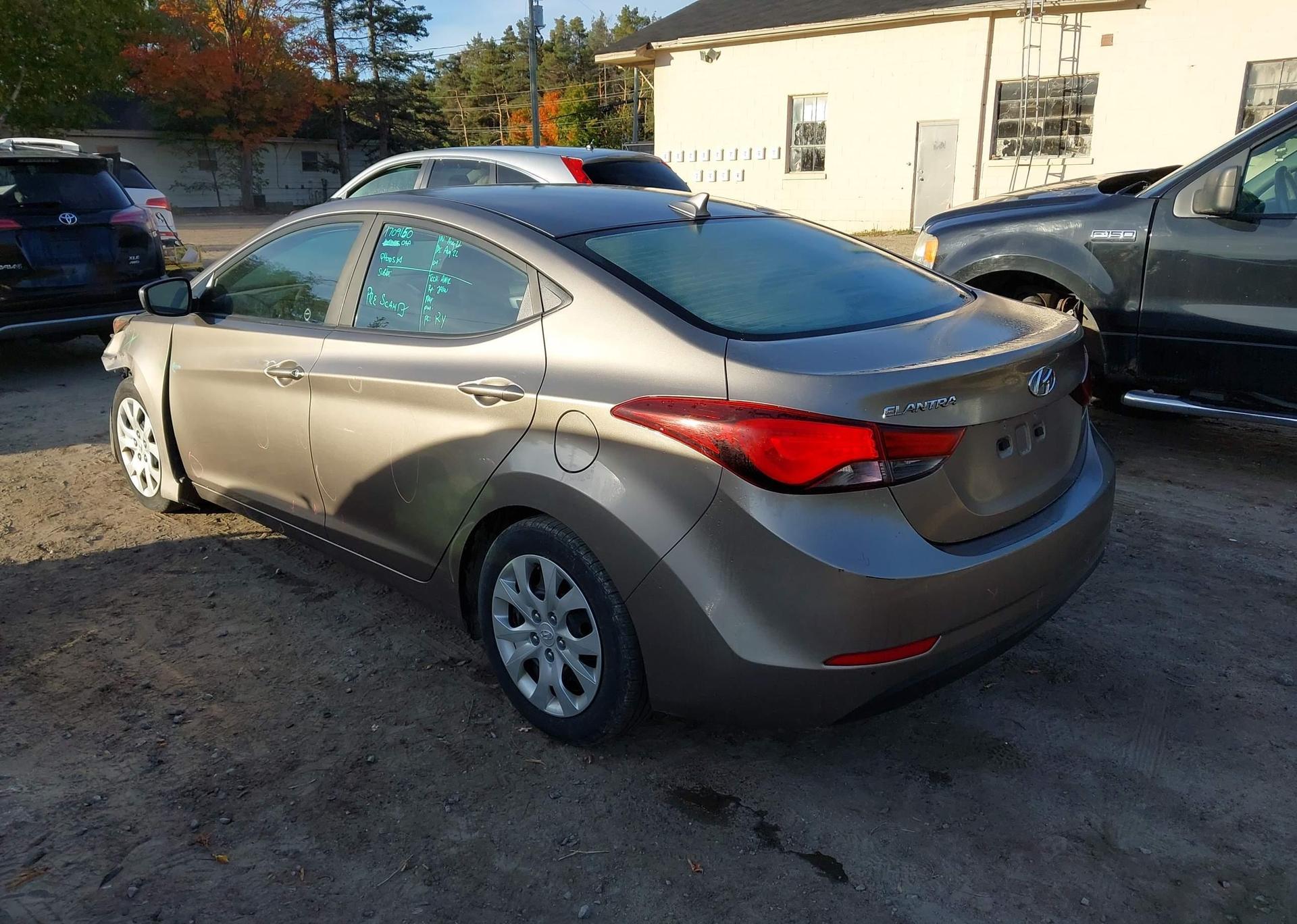 2015 FORD ESCAPE SE