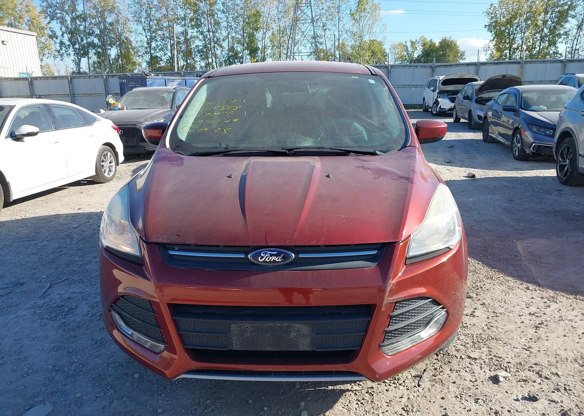 2015 FORD ESCAPE SE