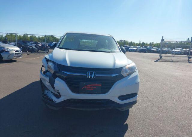 2017 HONDA HR-V LX