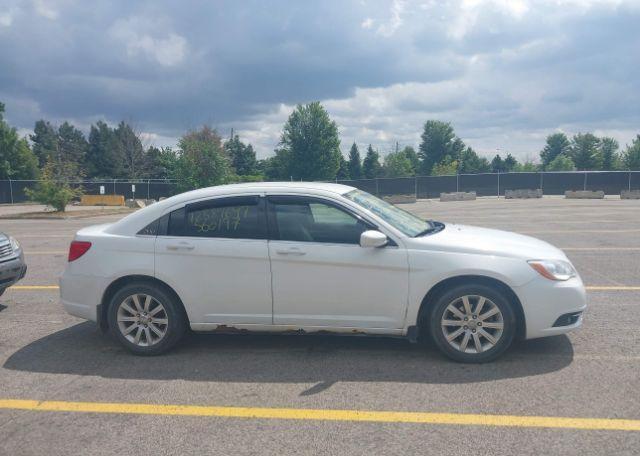 2011 CHRYSLER 200 TOURING