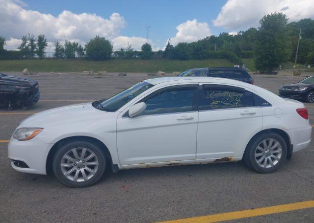 2011 CHRYSLER 200 TOURING