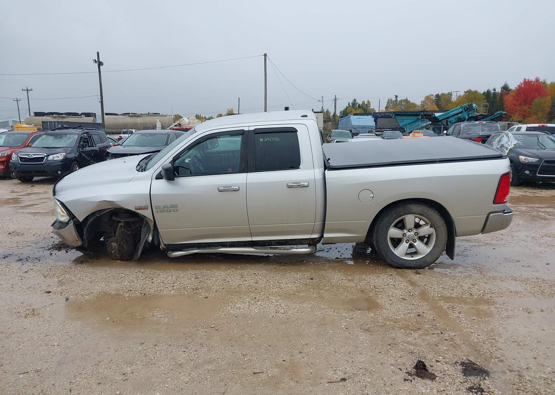 2016 RAM 1500 SLT