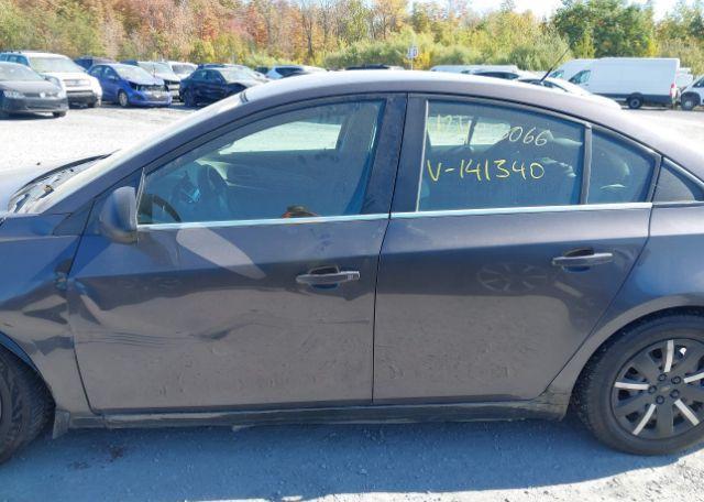 2011 CHEVROLET CRUZE LS