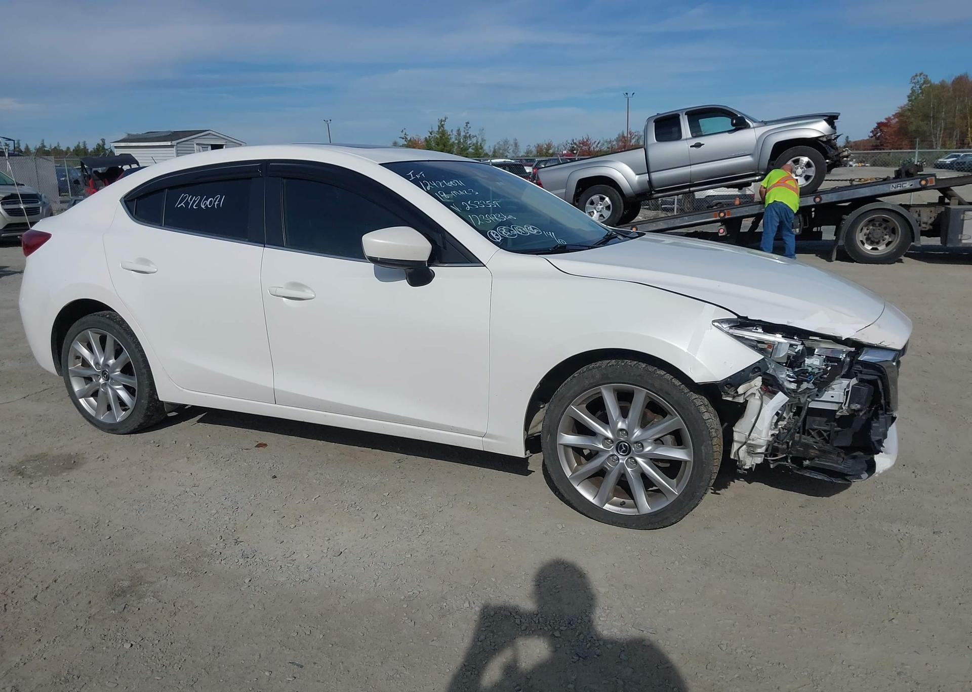 2018 MAZDA MAZDA3 GT