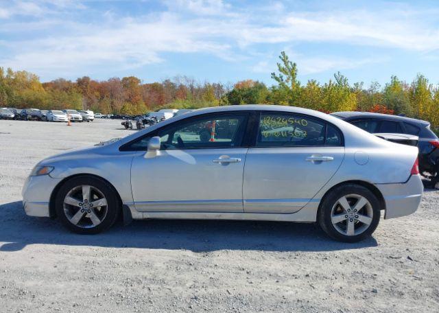 2011 HONDA CIVIC SE