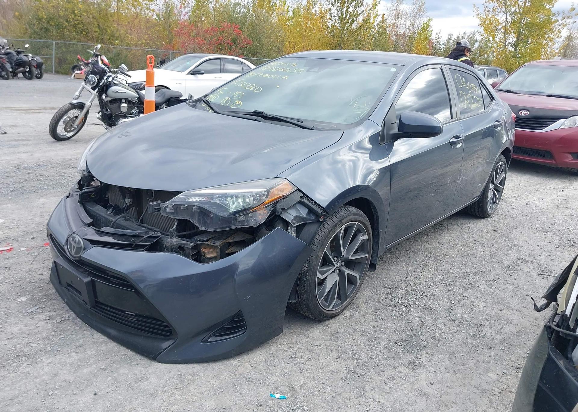 2018 TOYOTA COROLLA LE