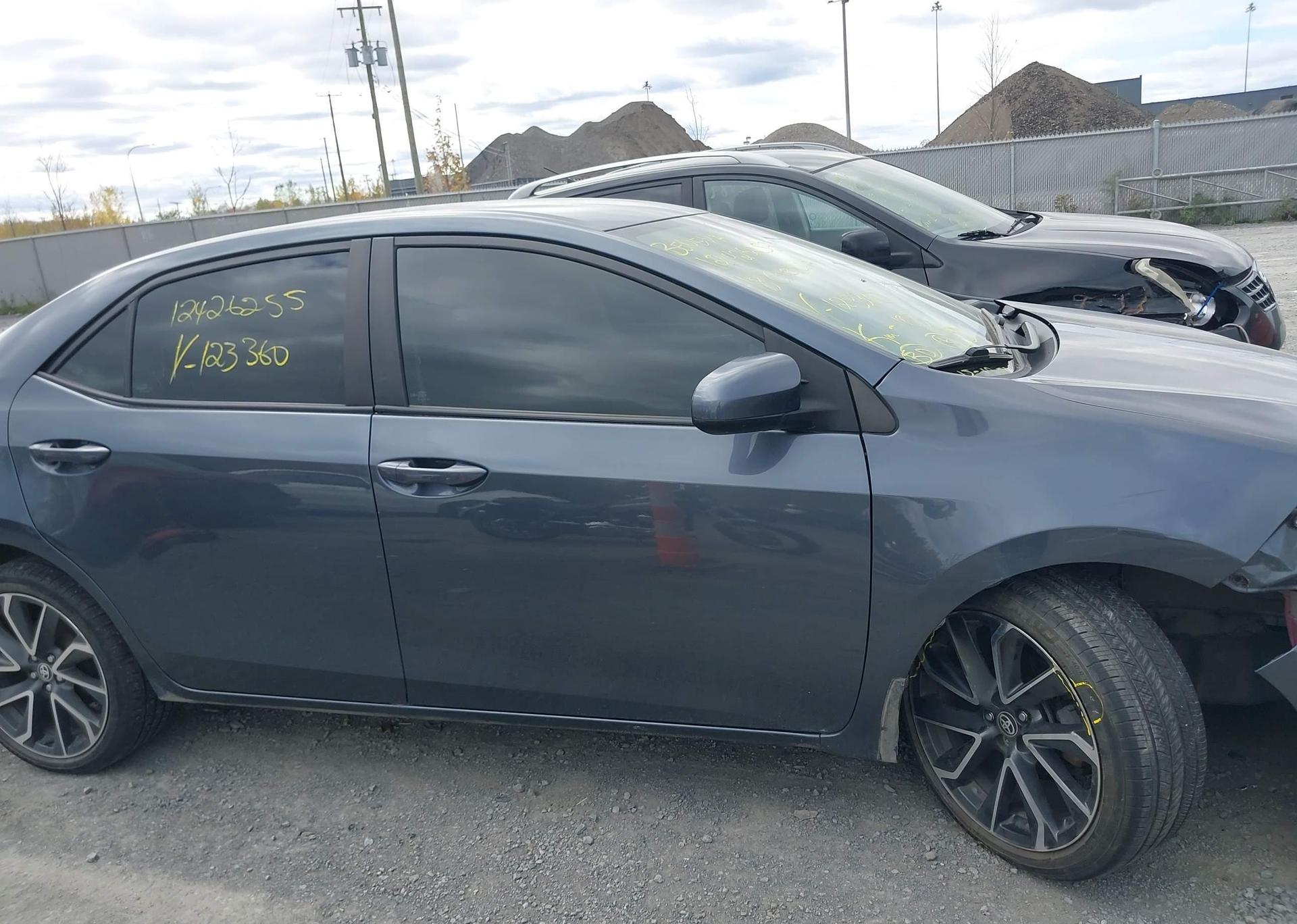 2018 TOYOTA COROLLA LE