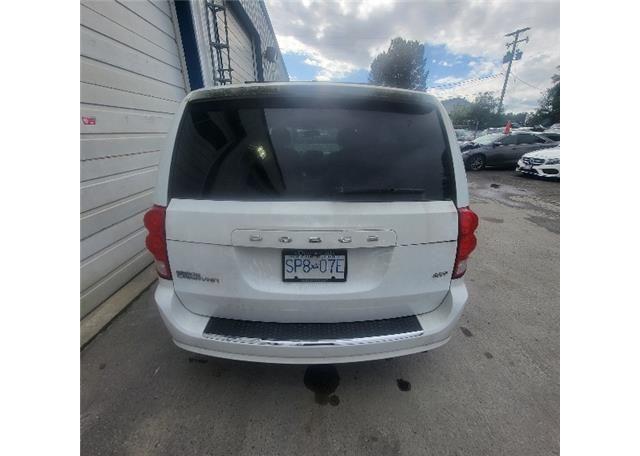 2016 DODGE GRAND CARAVAN SE
