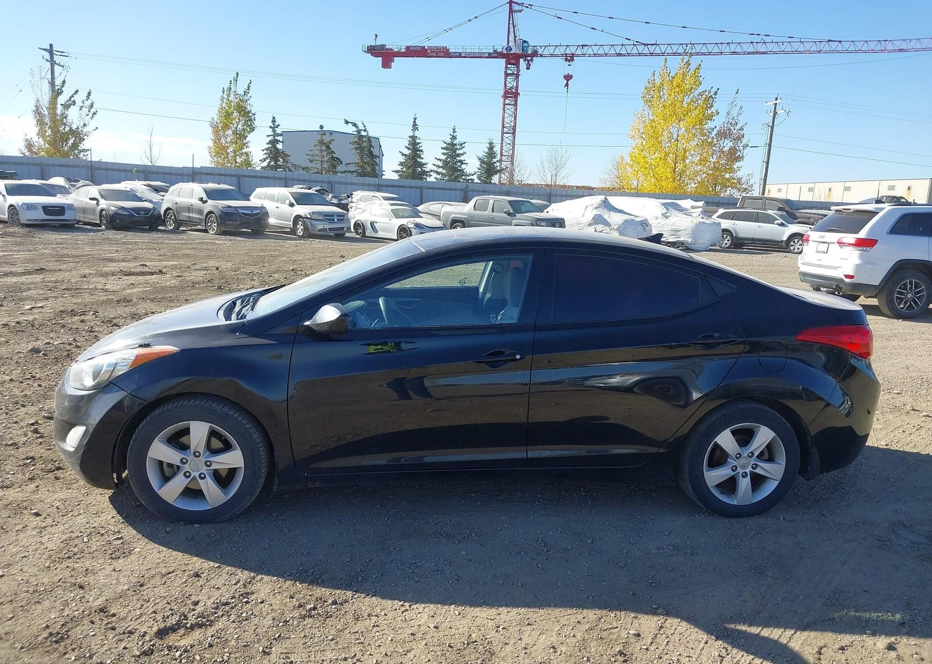 2013 HYUNDAI ELANTRA GLS