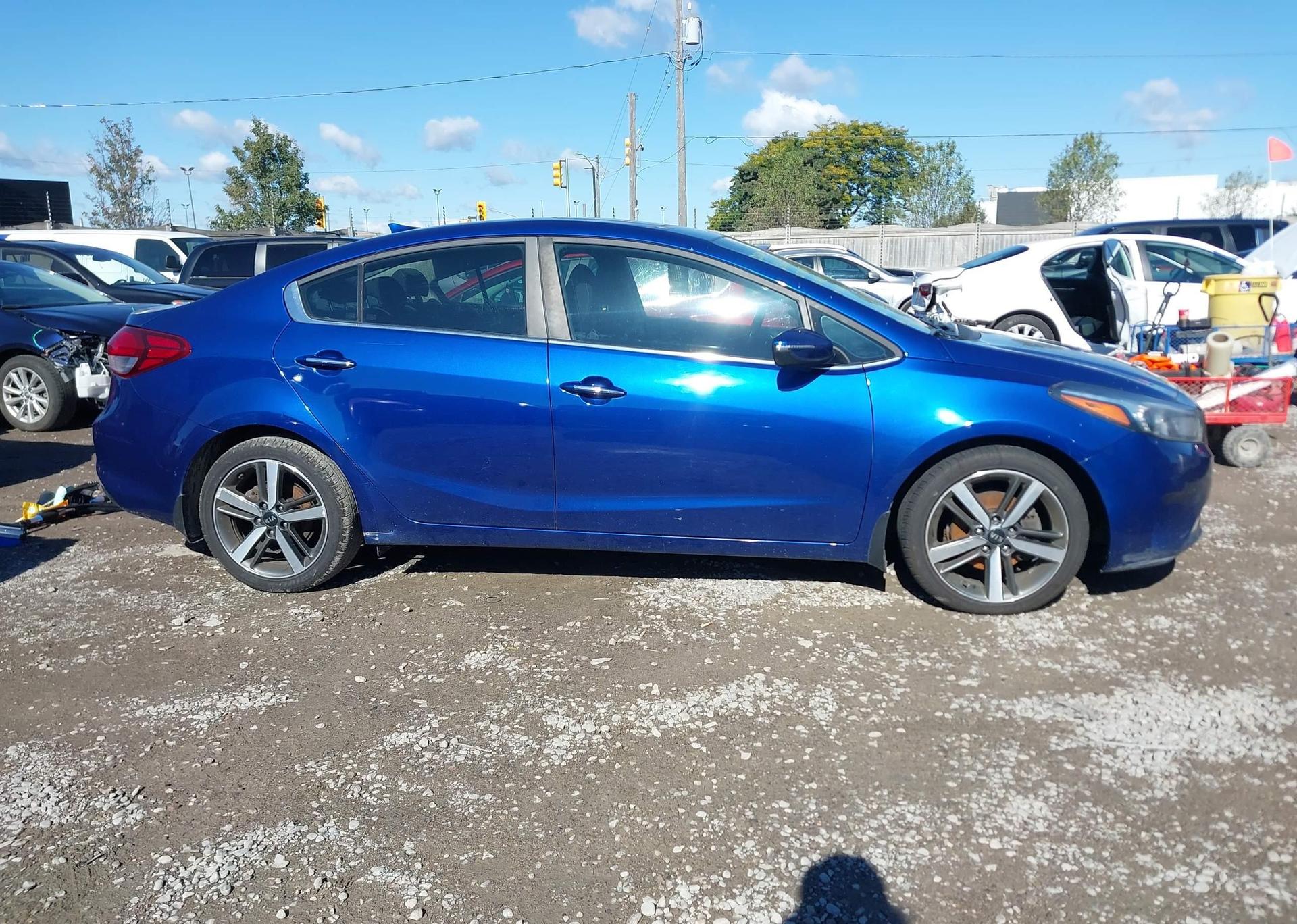 2017 KIA FORTE EX