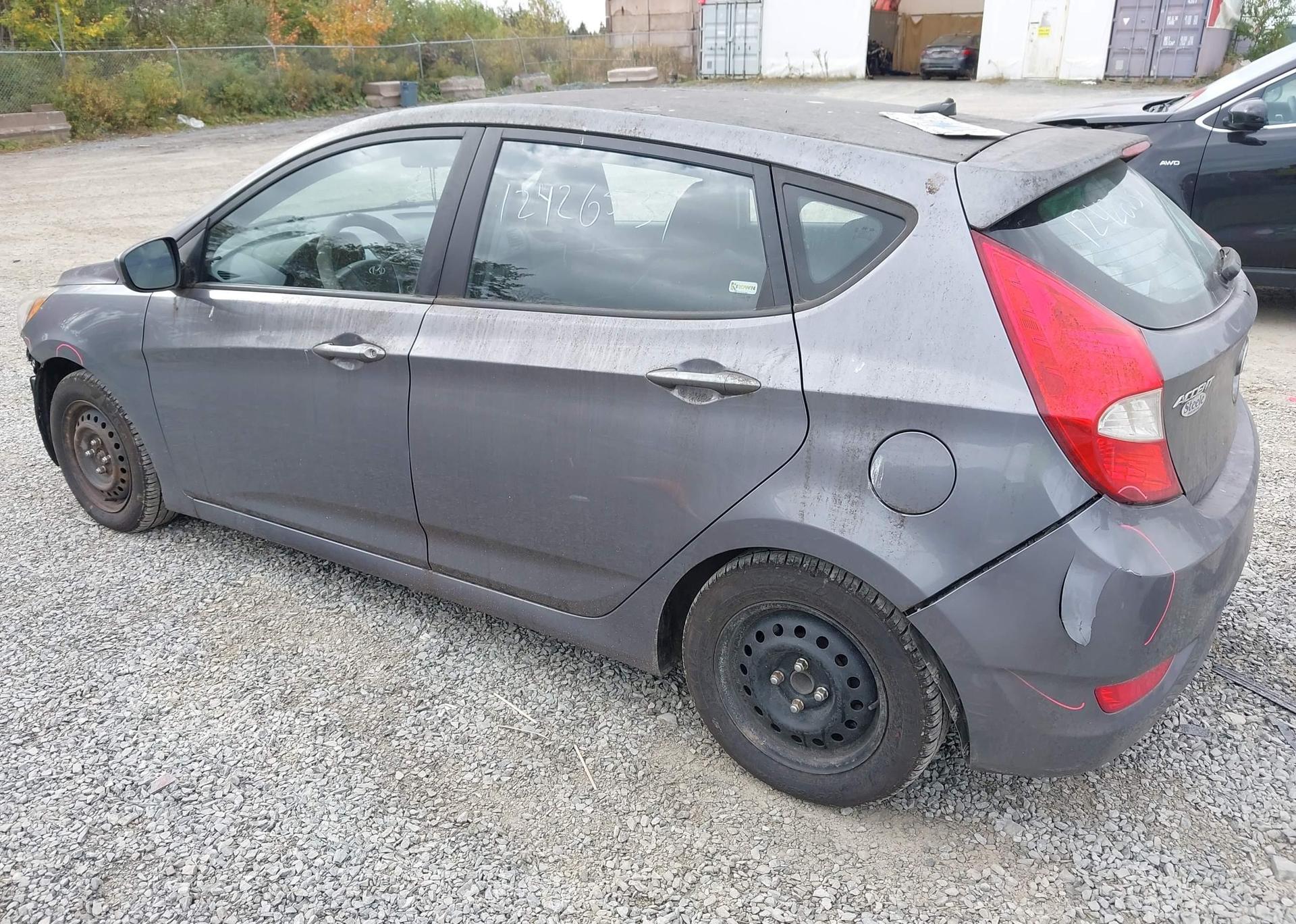 2015 HYUNDAI ACCENT L