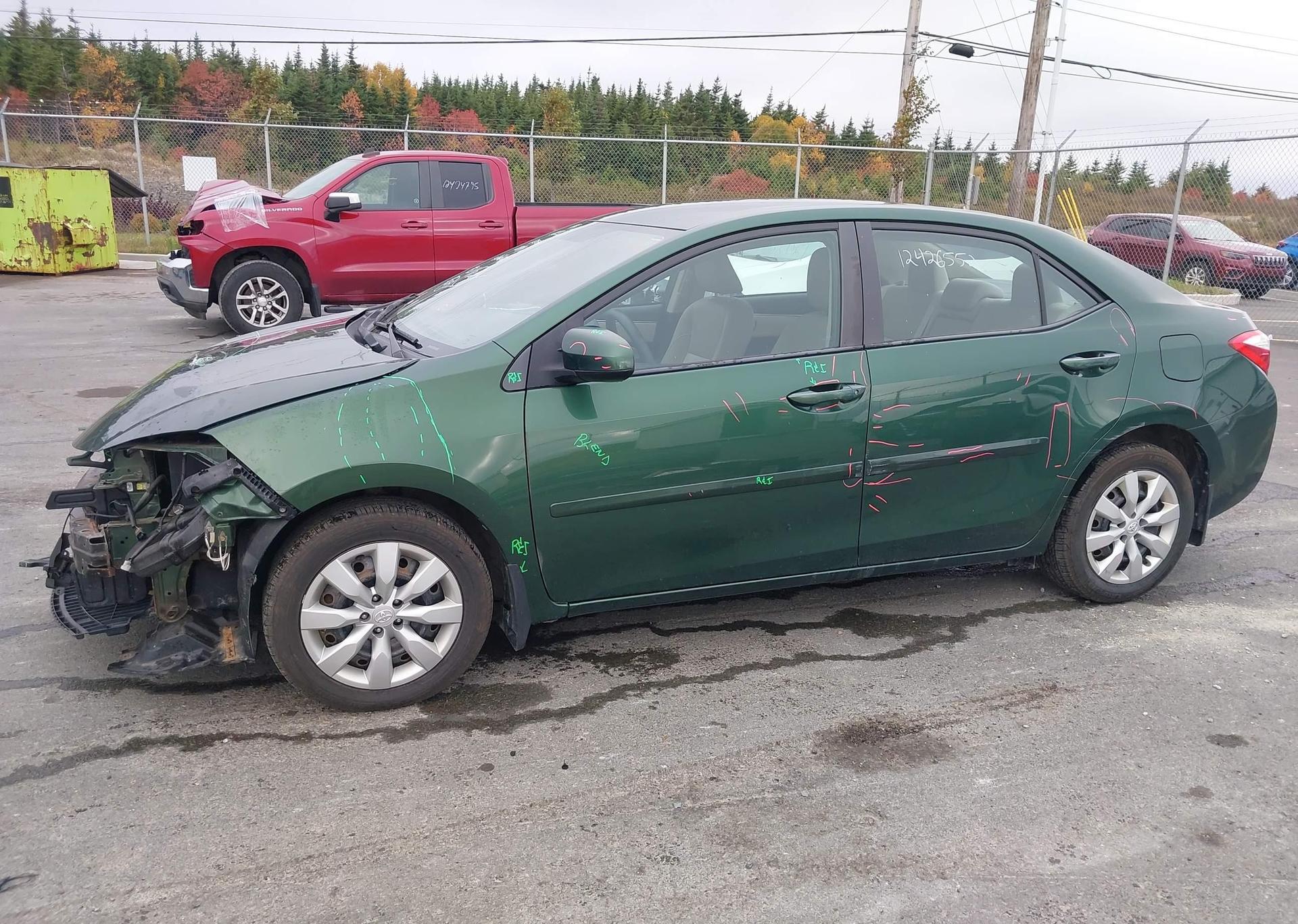 2015 TOYOTA COROLLA LE