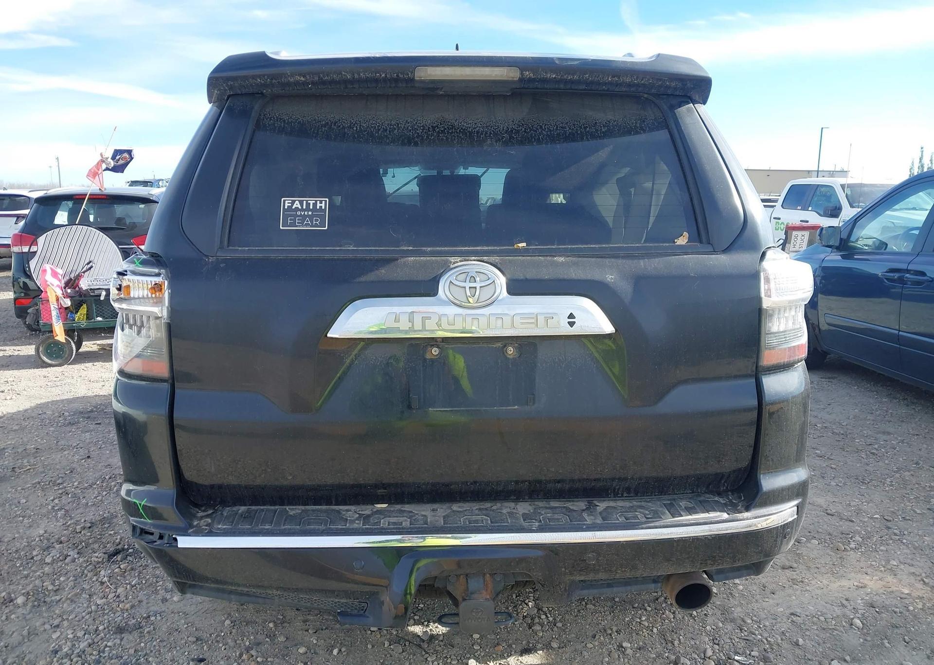 2018 TOYOTA 4RUNNER SR5