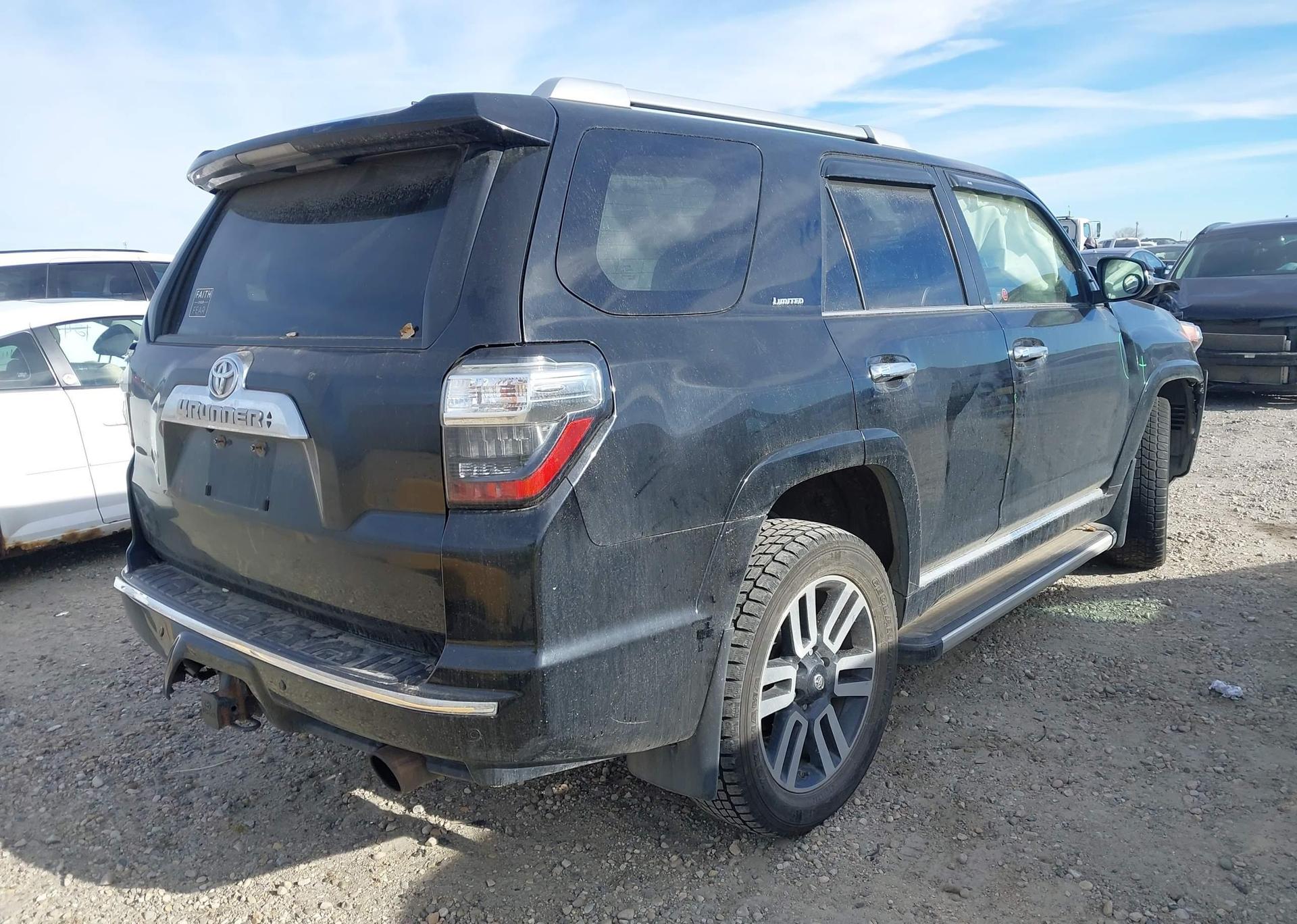 2018 TOYOTA 4RUNNER SR5