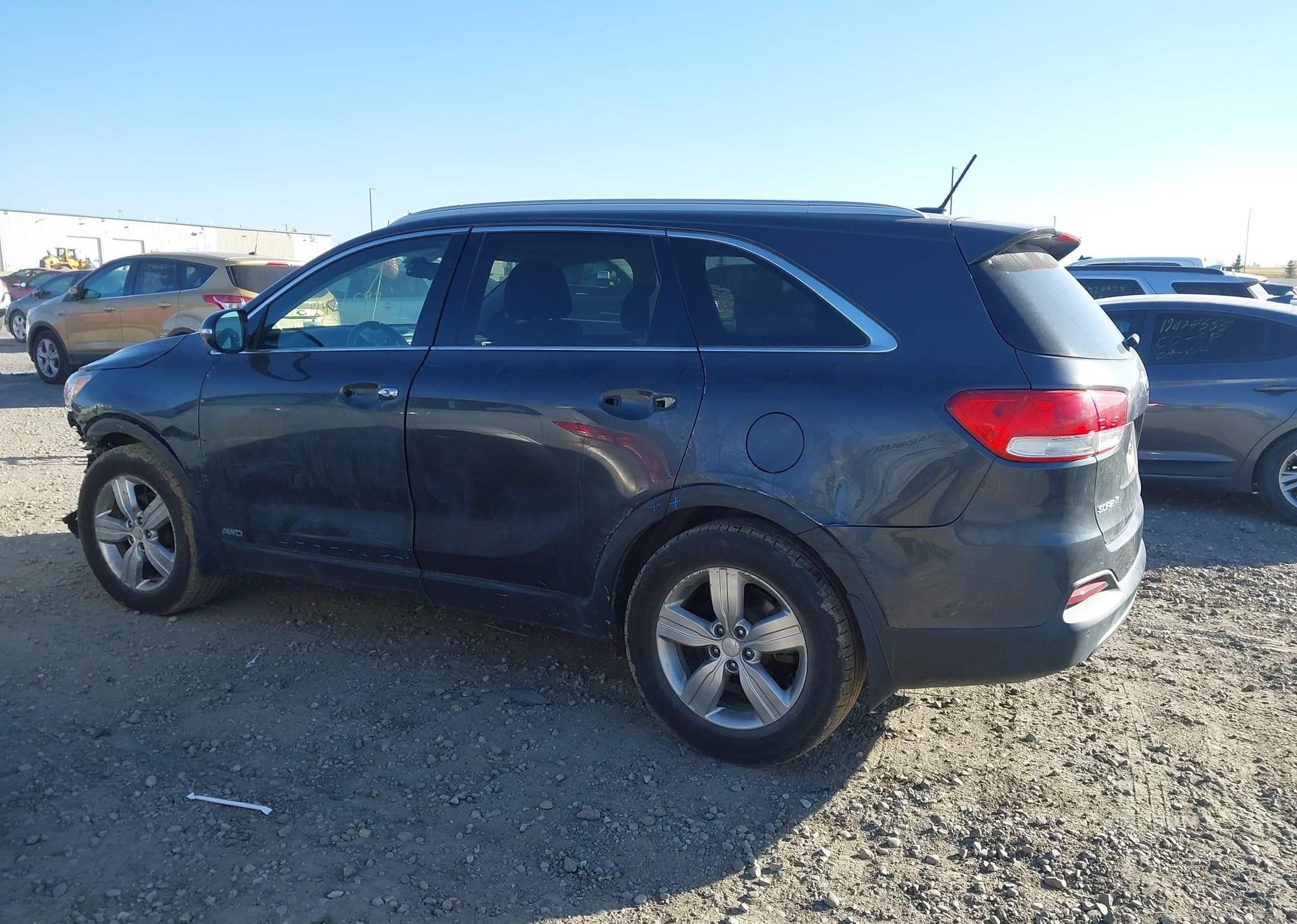 2016 KIA SORENTO 2.4L LX