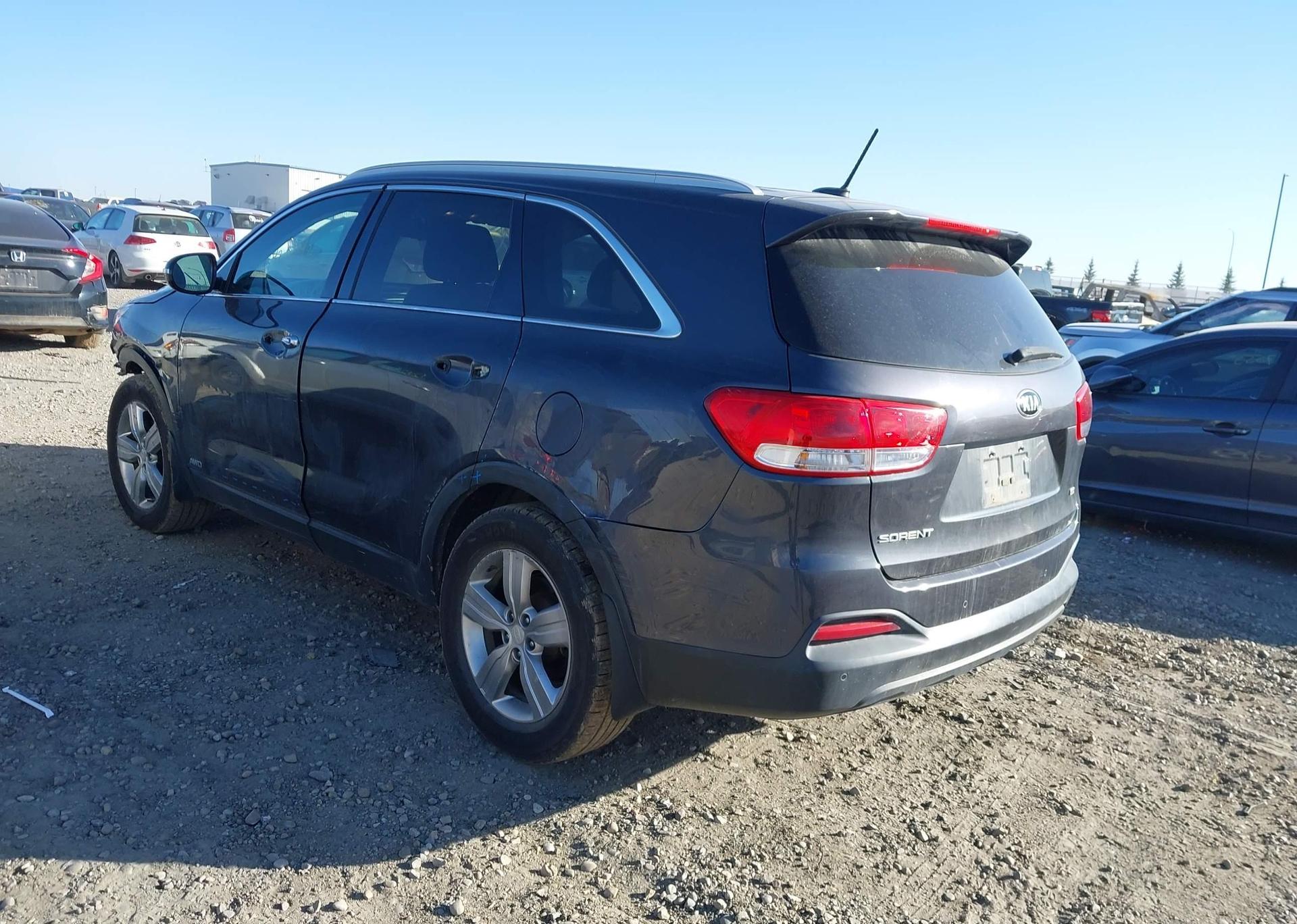 2016 KIA SORENTO 2.4L LX