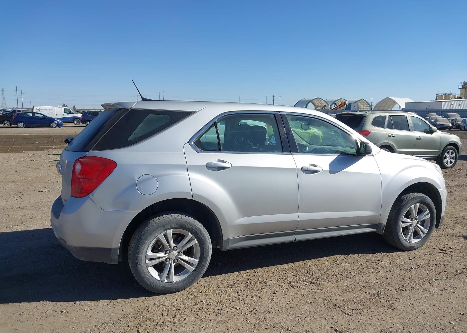 2013 CHEVROLET EQUINOX LS