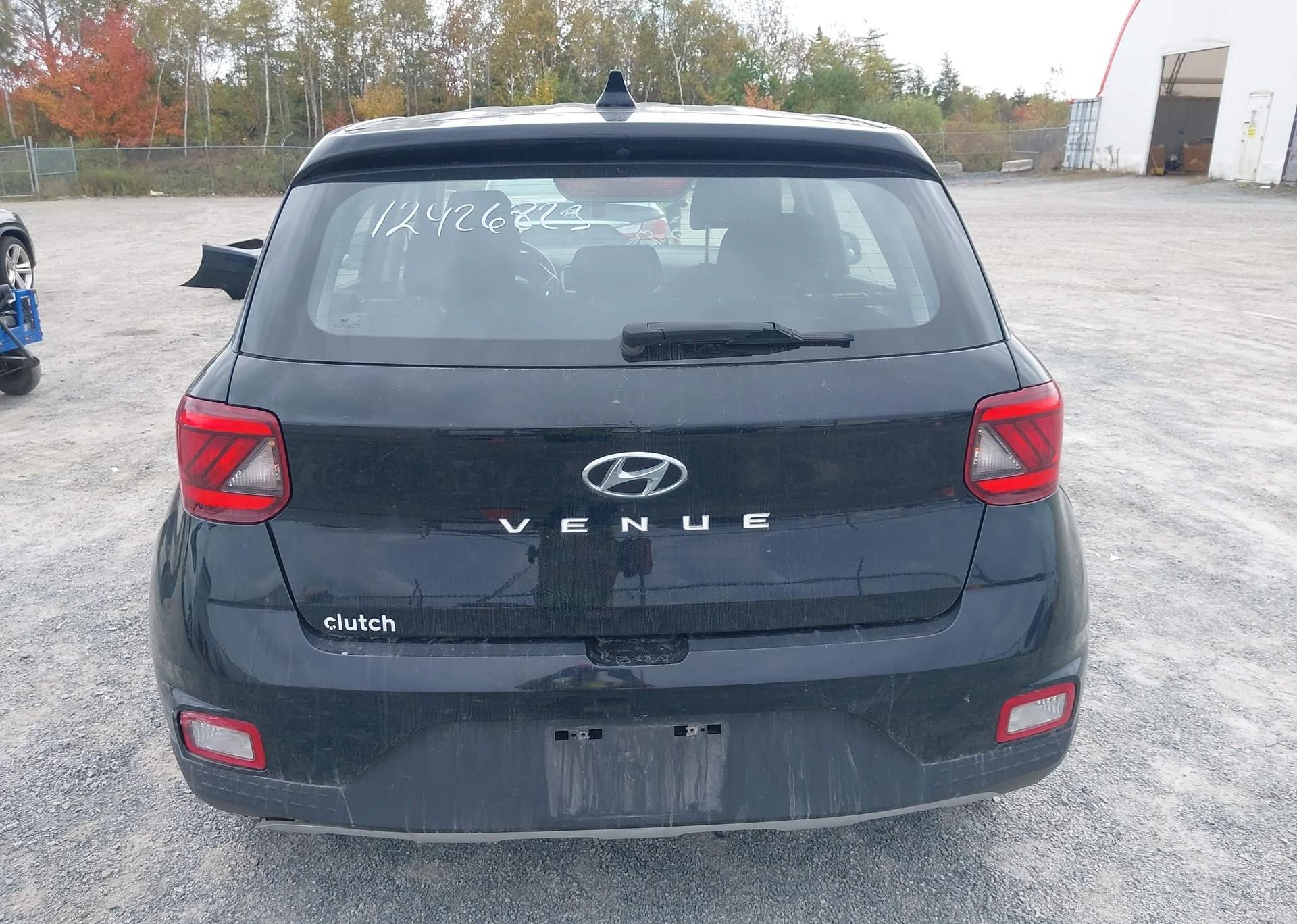 2020 HYUNDAI VENUE ESSENTIAL AUTO IVT