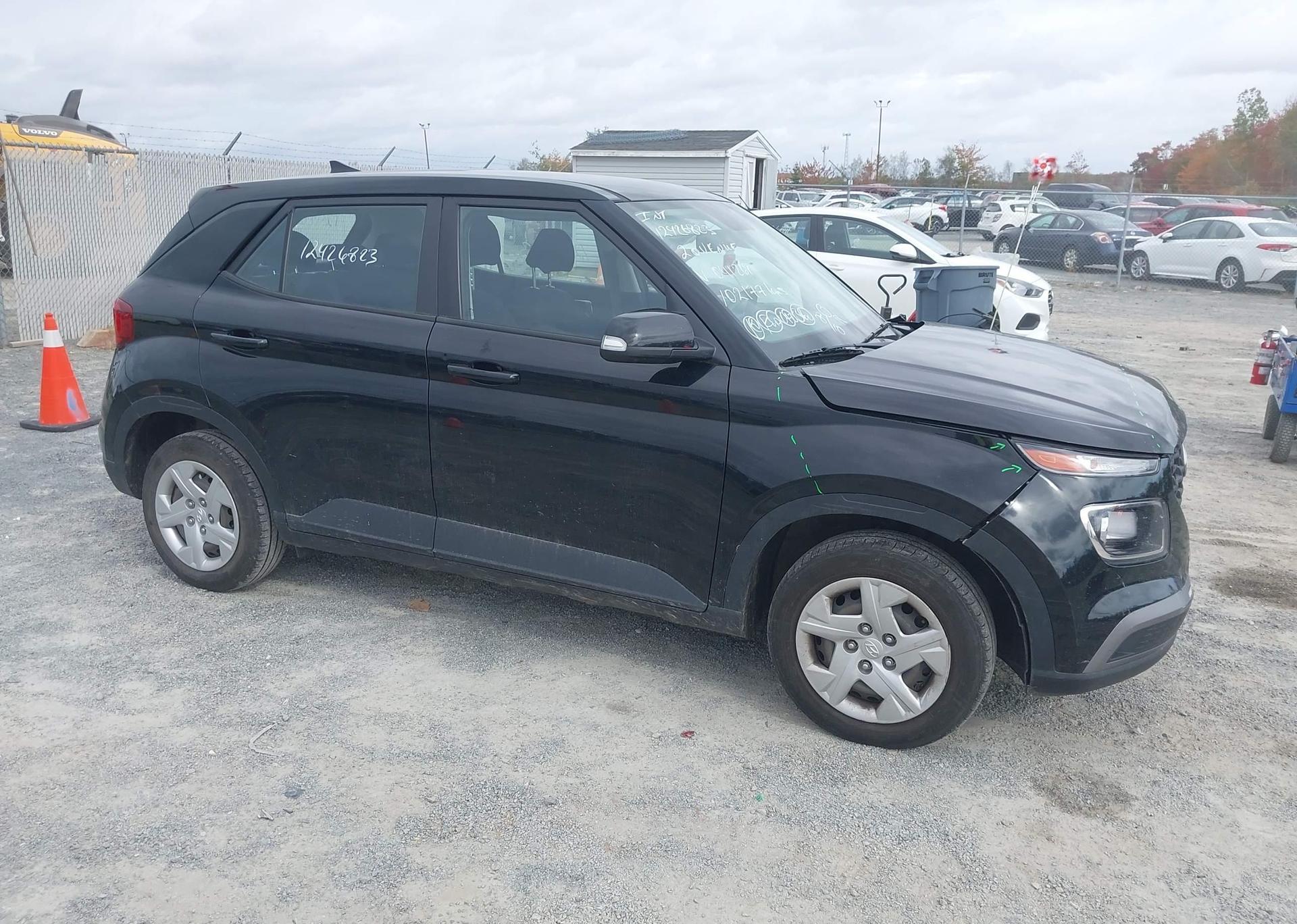 2020 HYUNDAI VENUE ESSENTIAL AUTO IVT