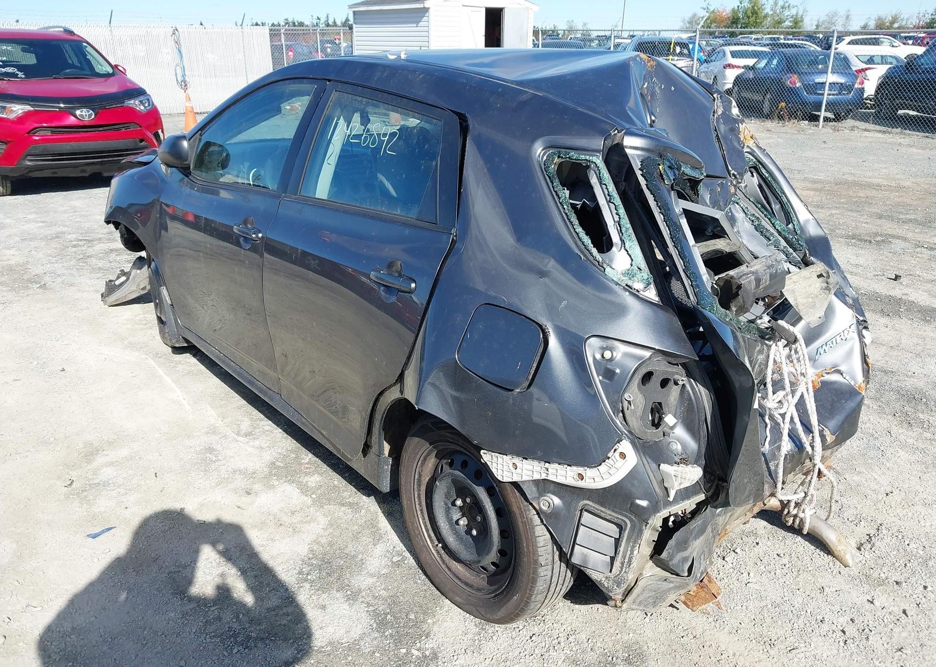 2011 TOYOTA MATRIX