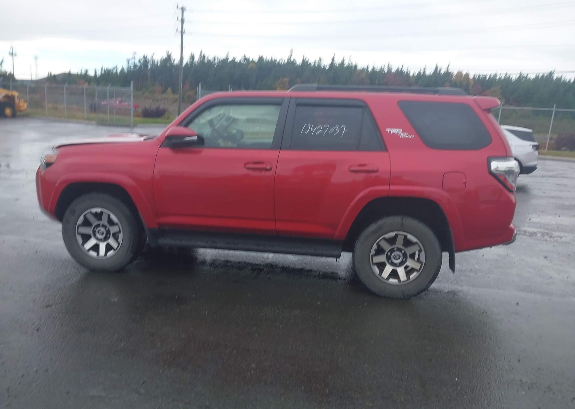2021 TOYOTA 4RUNNER