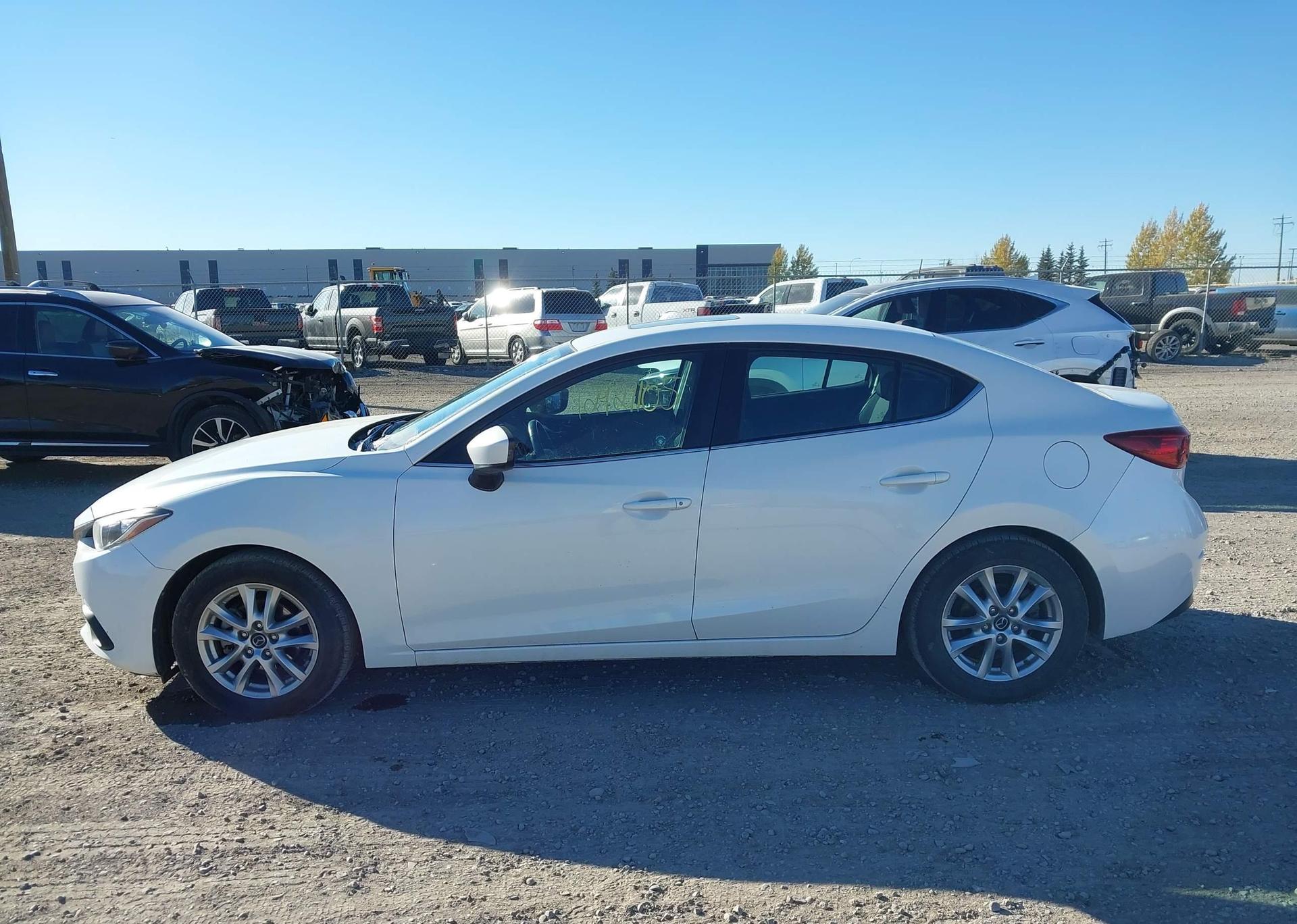2016 MAZDA MAZDA3 GS