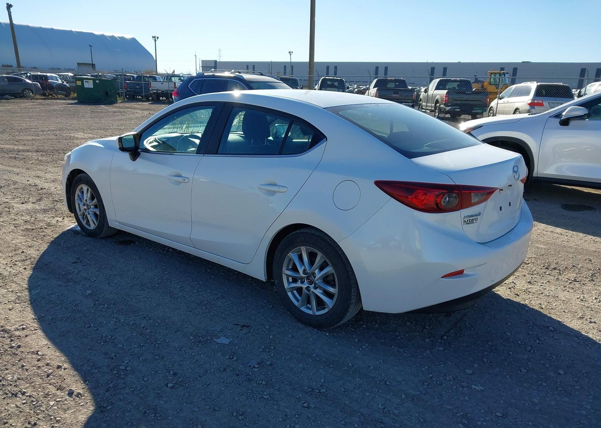 2016 MAZDA MAZDA3 GS