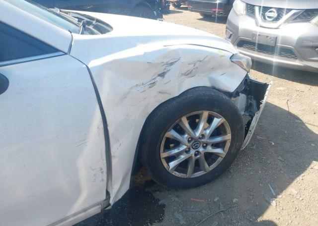 2014 MAZDA MAZDA3 GS-SKY