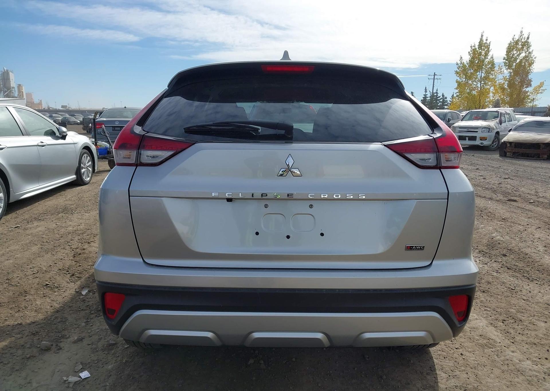 2025 MITSUBISHI ECLIPSE CROSS LE