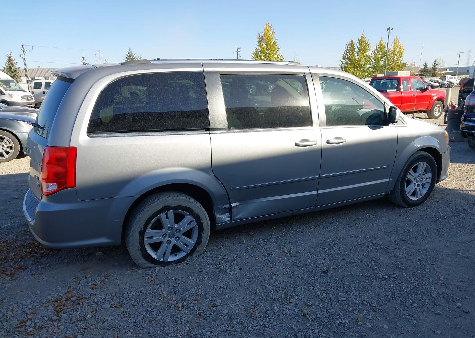 2017 DODGE GRAND CARAVAN CREW