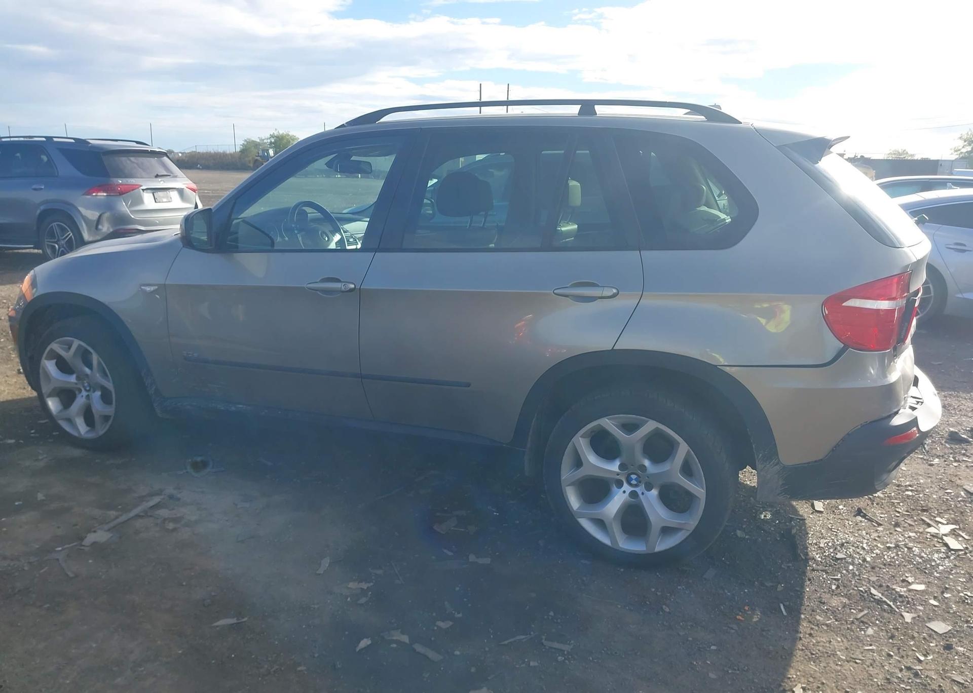 2008 BMW X5 3.0I