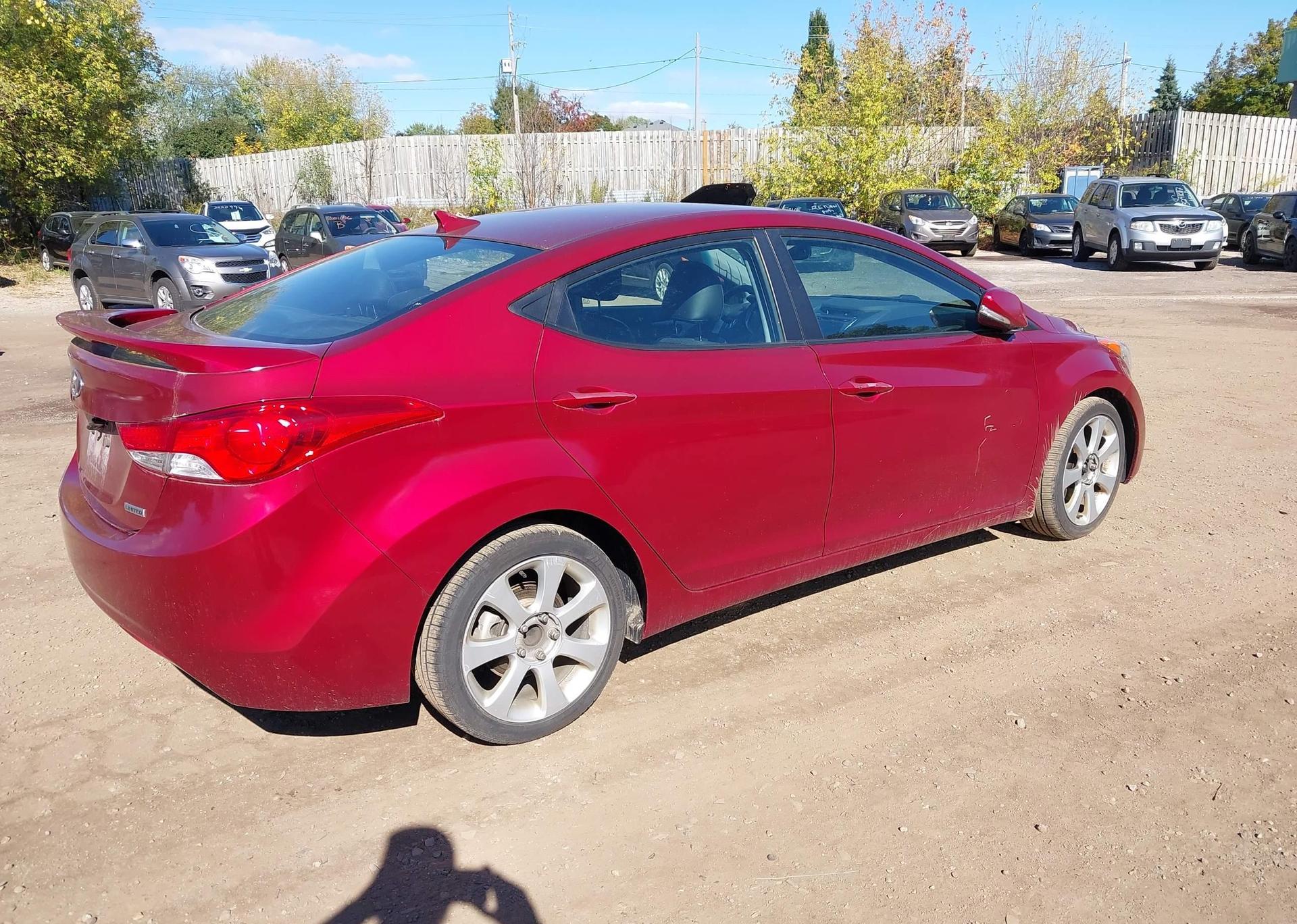 2013 HYUNDAI ELANTRA GLS