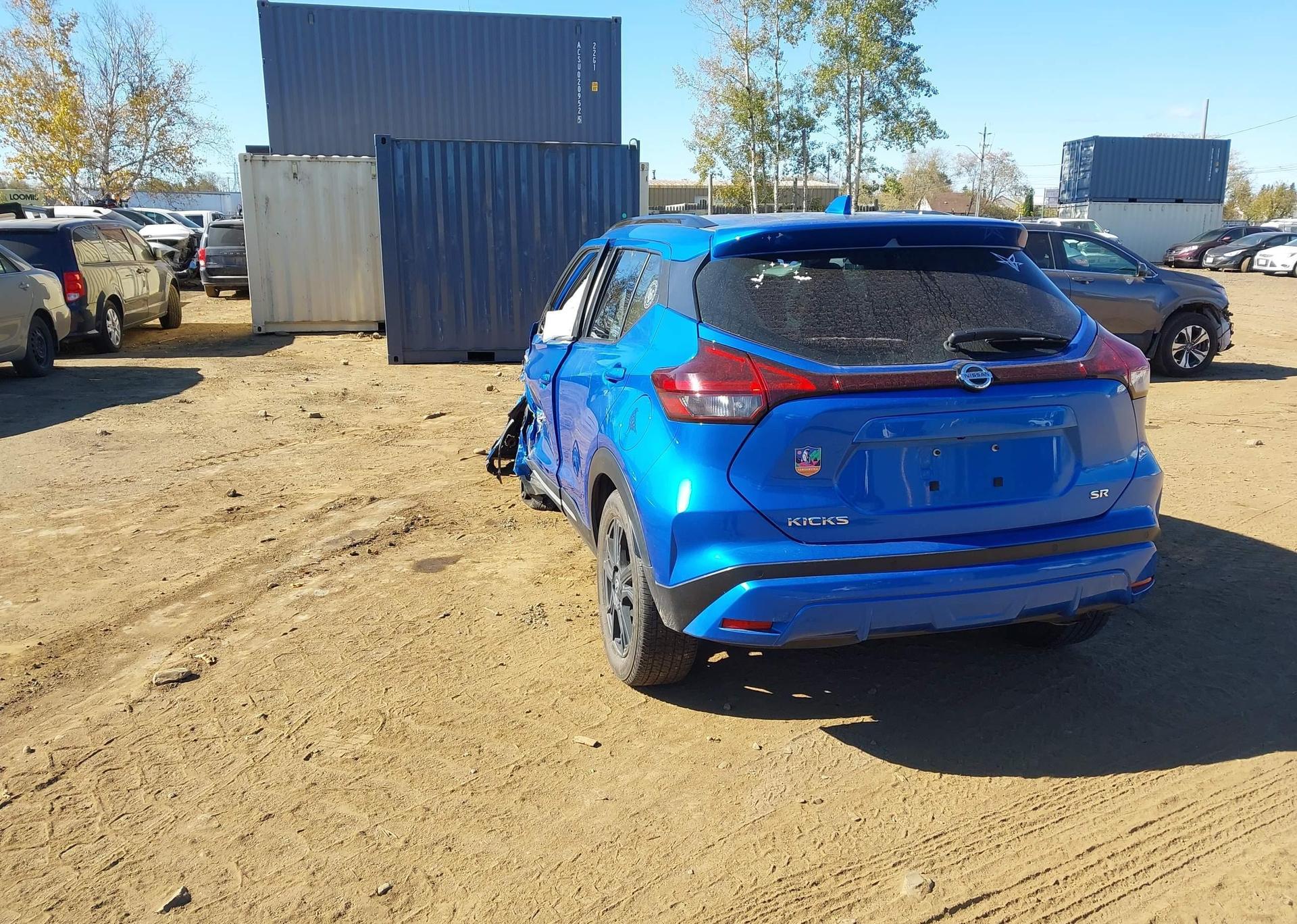 2021 NISSAN KICKS SR