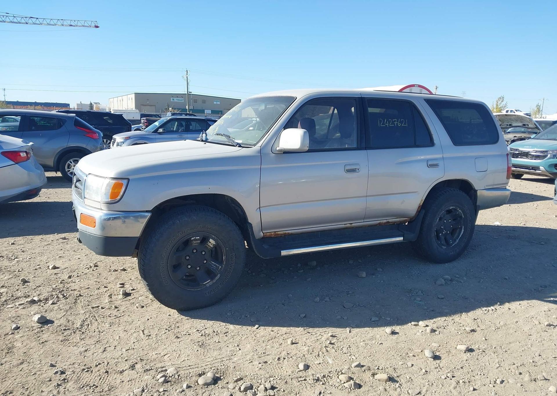 1997 TOYOTA 4RUNNER SR5