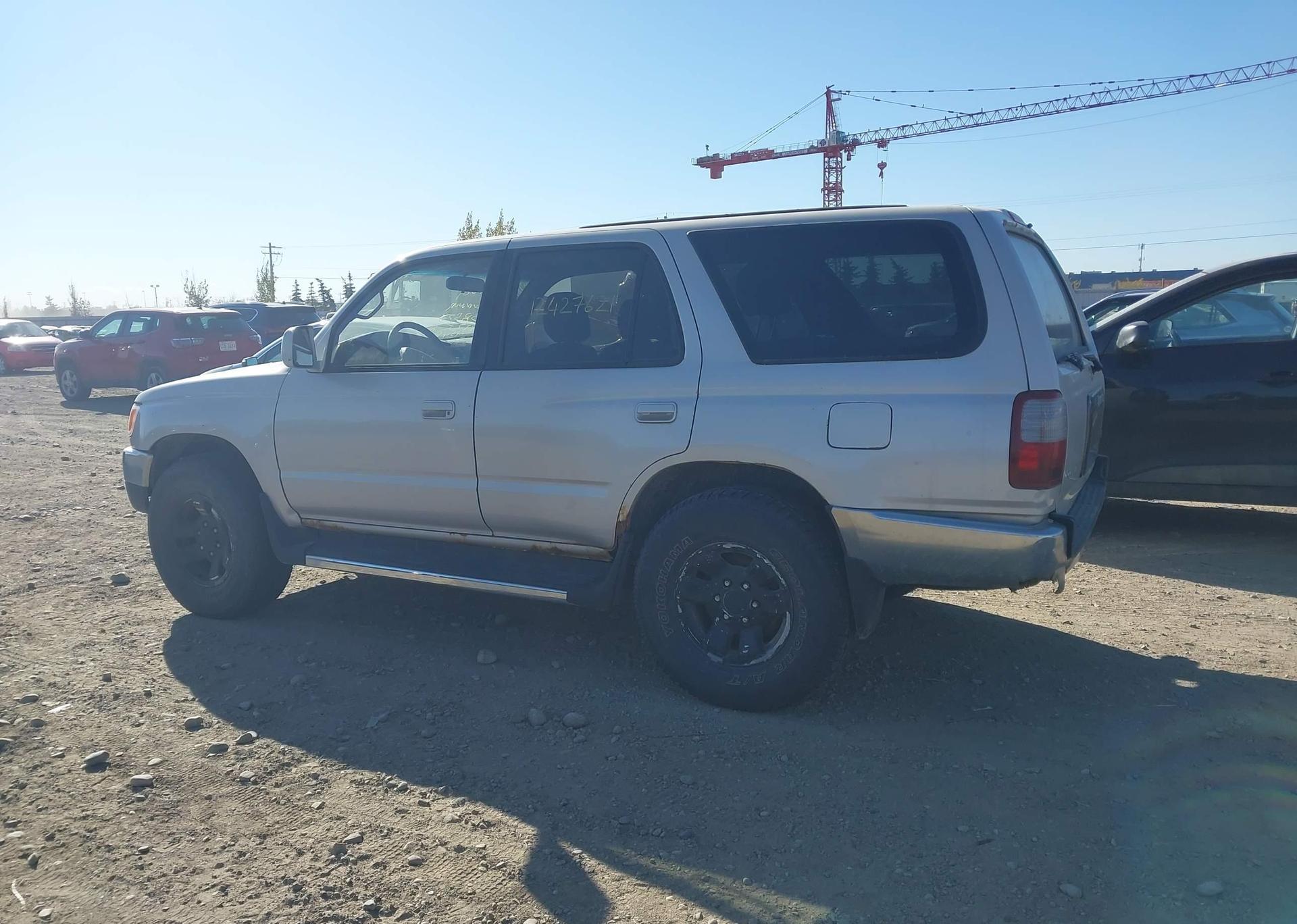 1997 TOYOTA 4RUNNER SR5