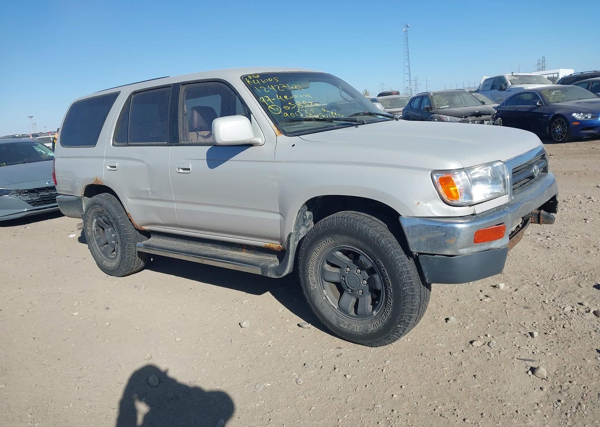 1997 TOYOTA 4RUNNER SR5