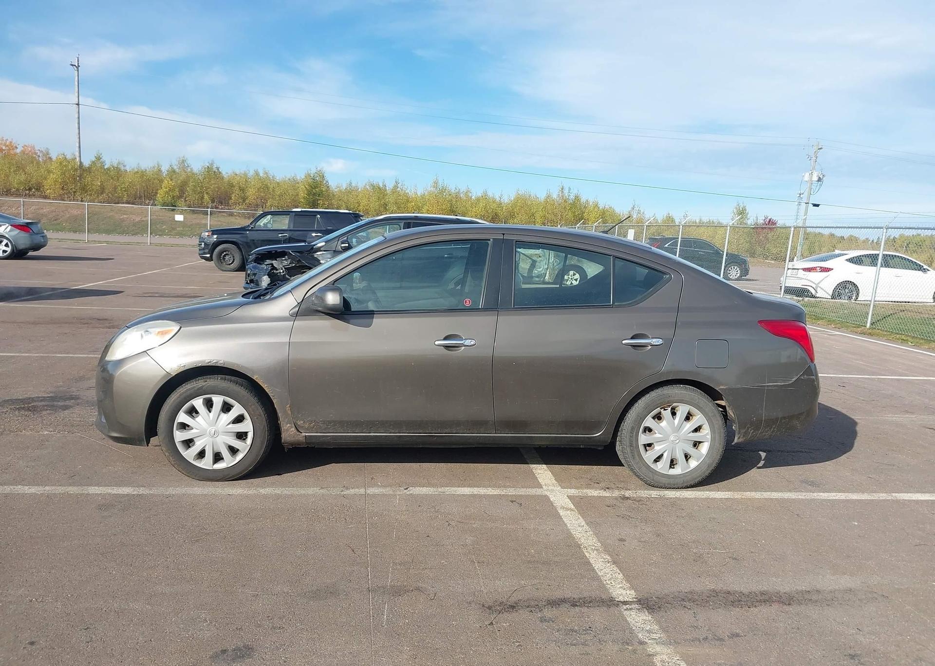 2012 NISSAN VERSA 1.6 SV