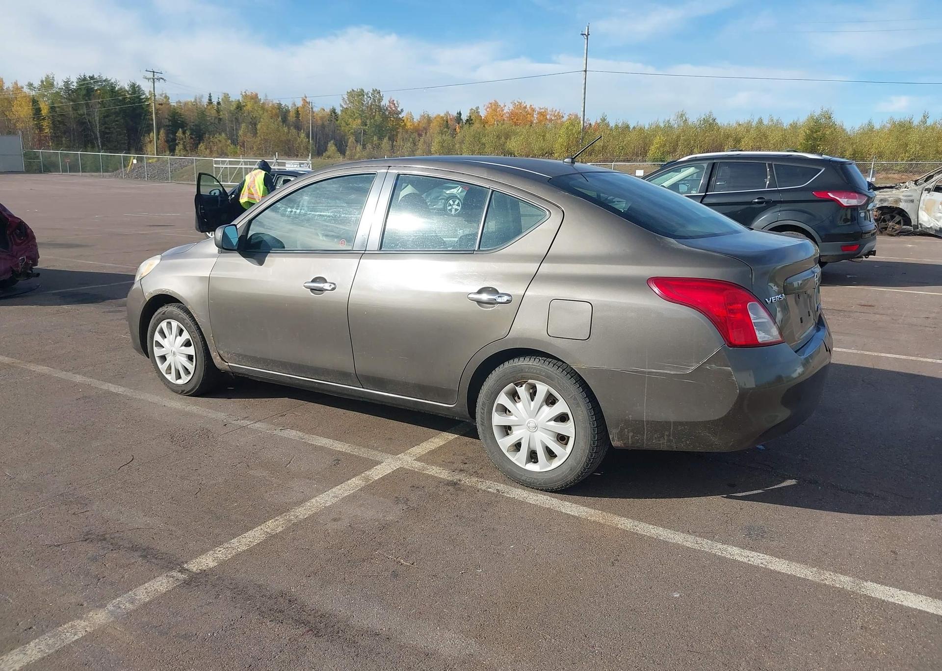 2012 NISSAN VERSA 1.6 SV
