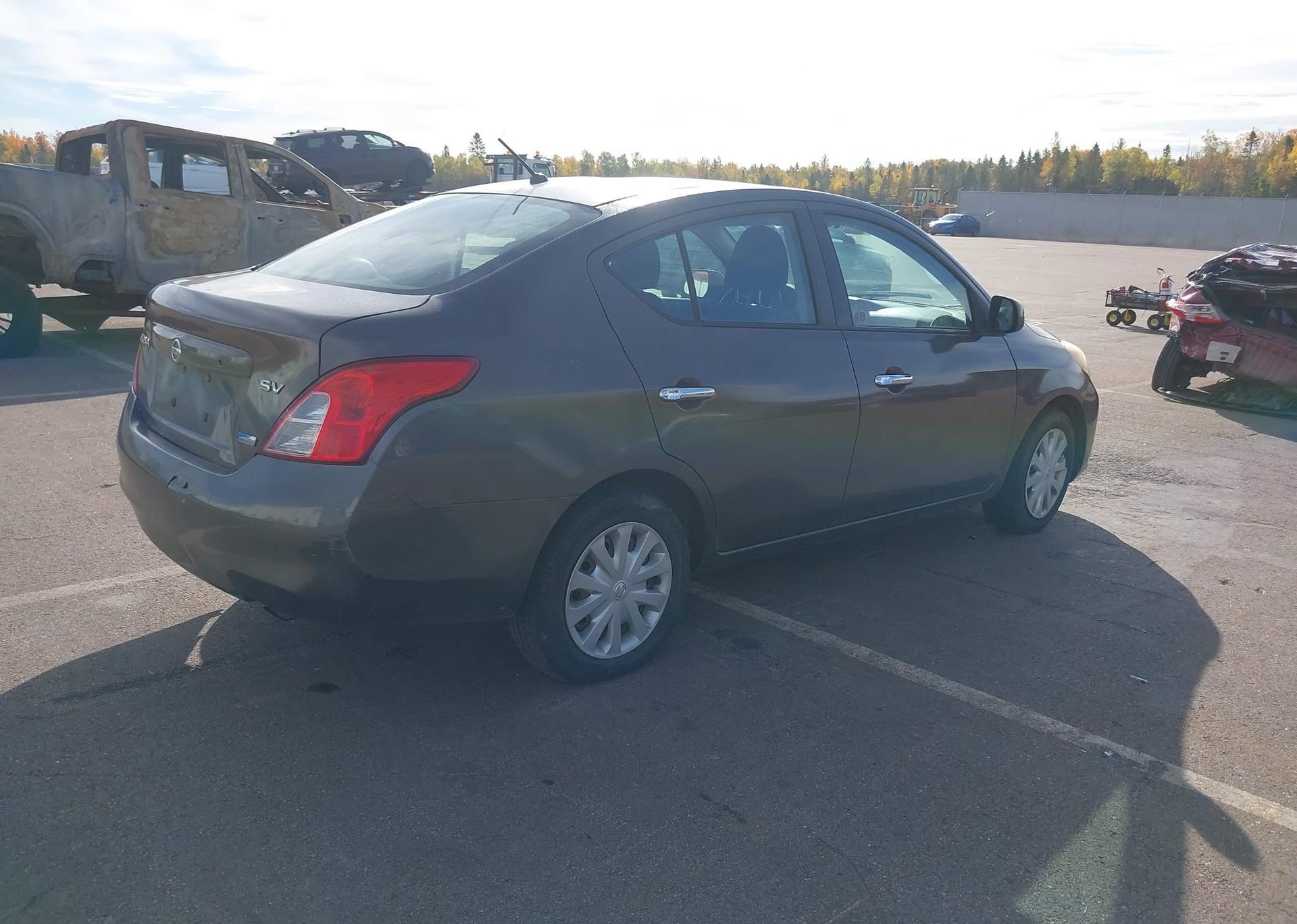 2012 NISSAN VERSA 1.6 SV