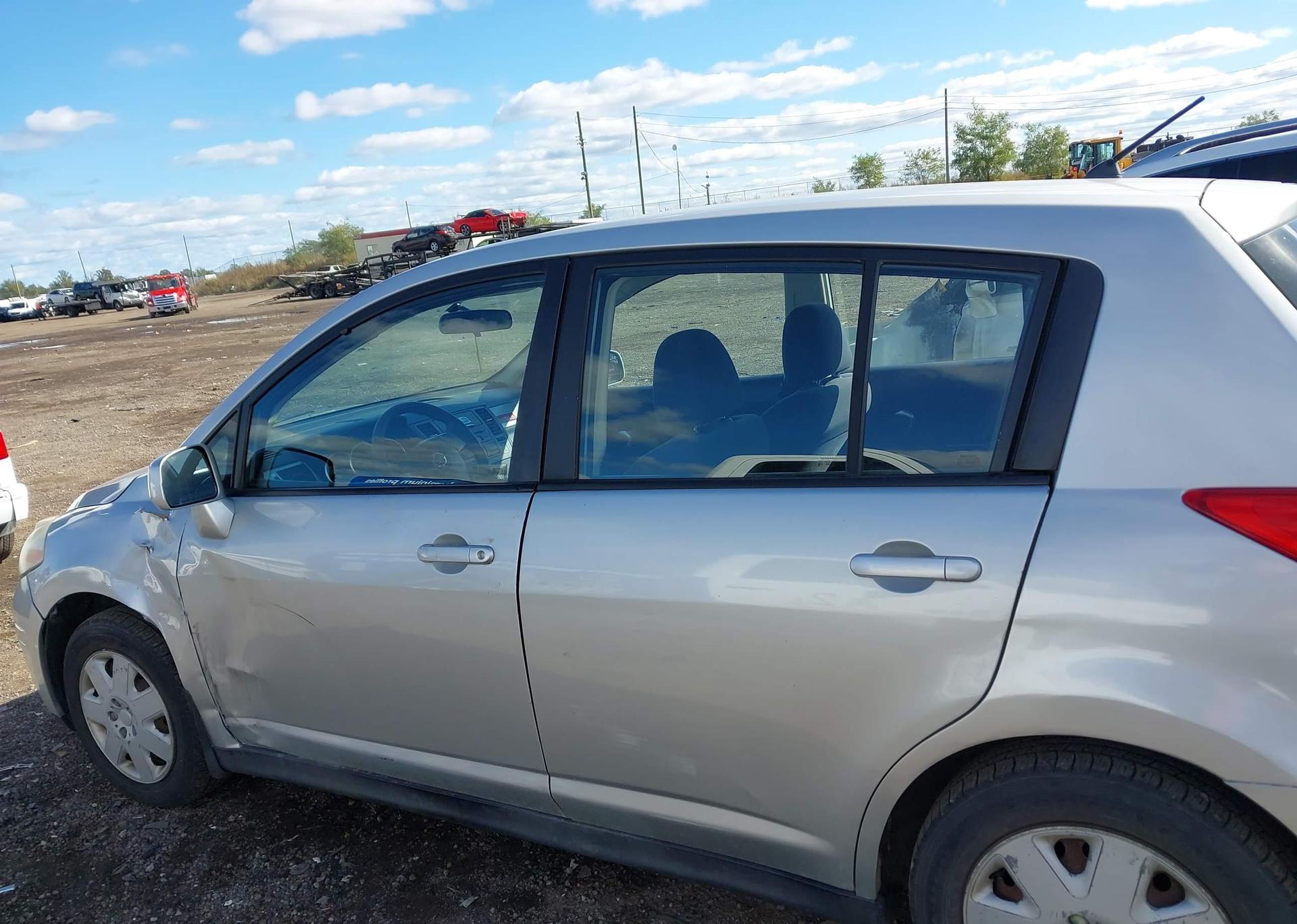 2007 NISSAN VERSA S