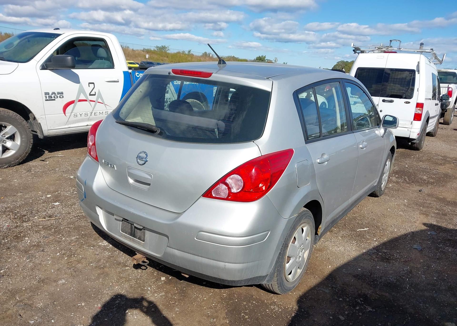 2007 NISSAN VERSA S